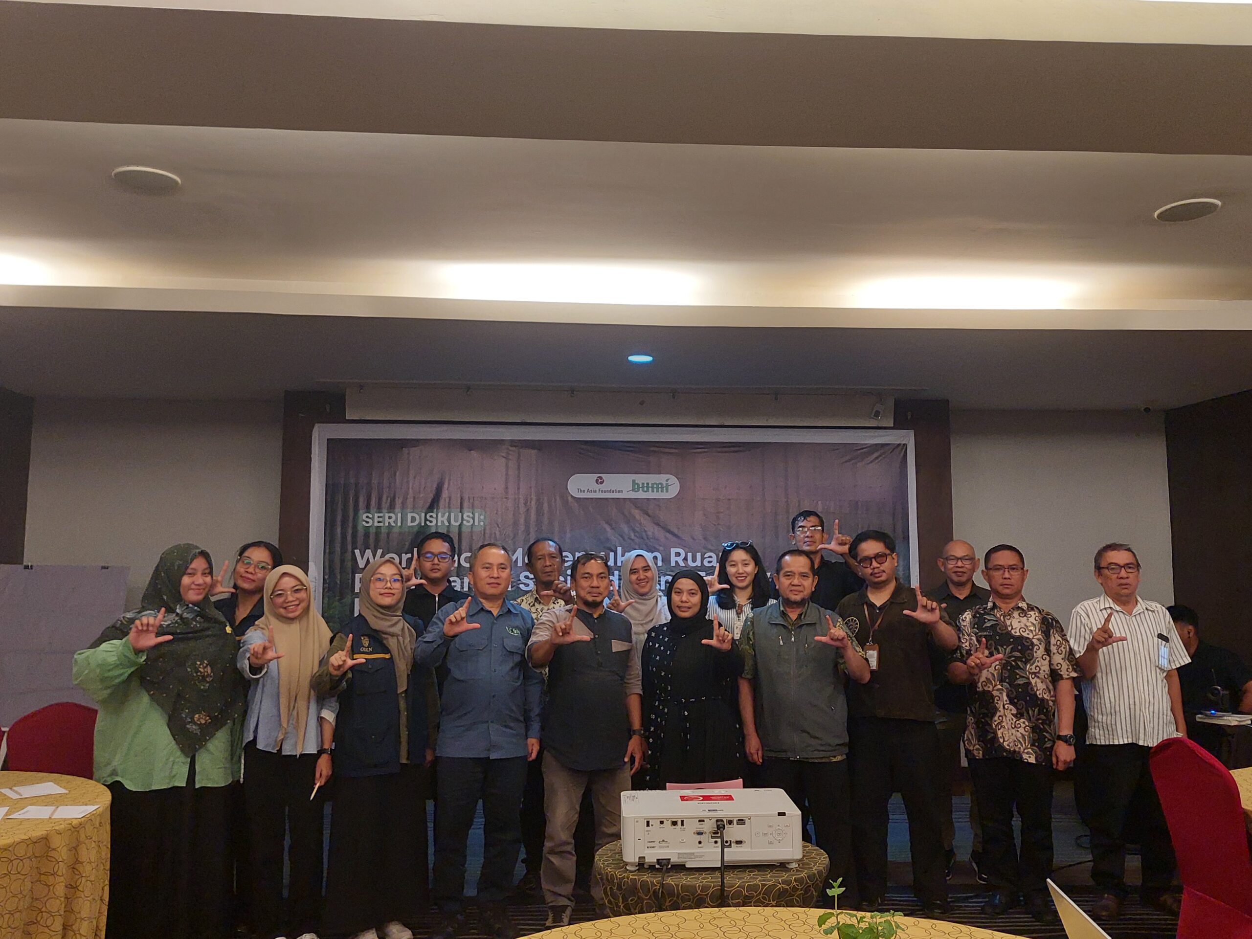 Workshop “Menemukan Ruang Perhutanan Sosial dalam Tata Kelola Kawasan Ibu Kota Nusantara” Soroti Pengelolaan Hutan Berbasis Masyarakat